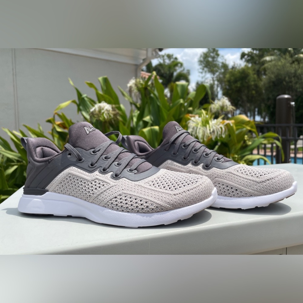 APL TechLoom Tracer women’s sneakers